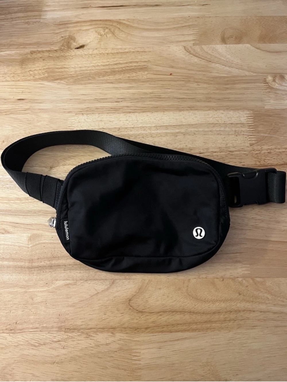 Lululemon Everywhere Belt Bag 1L Black